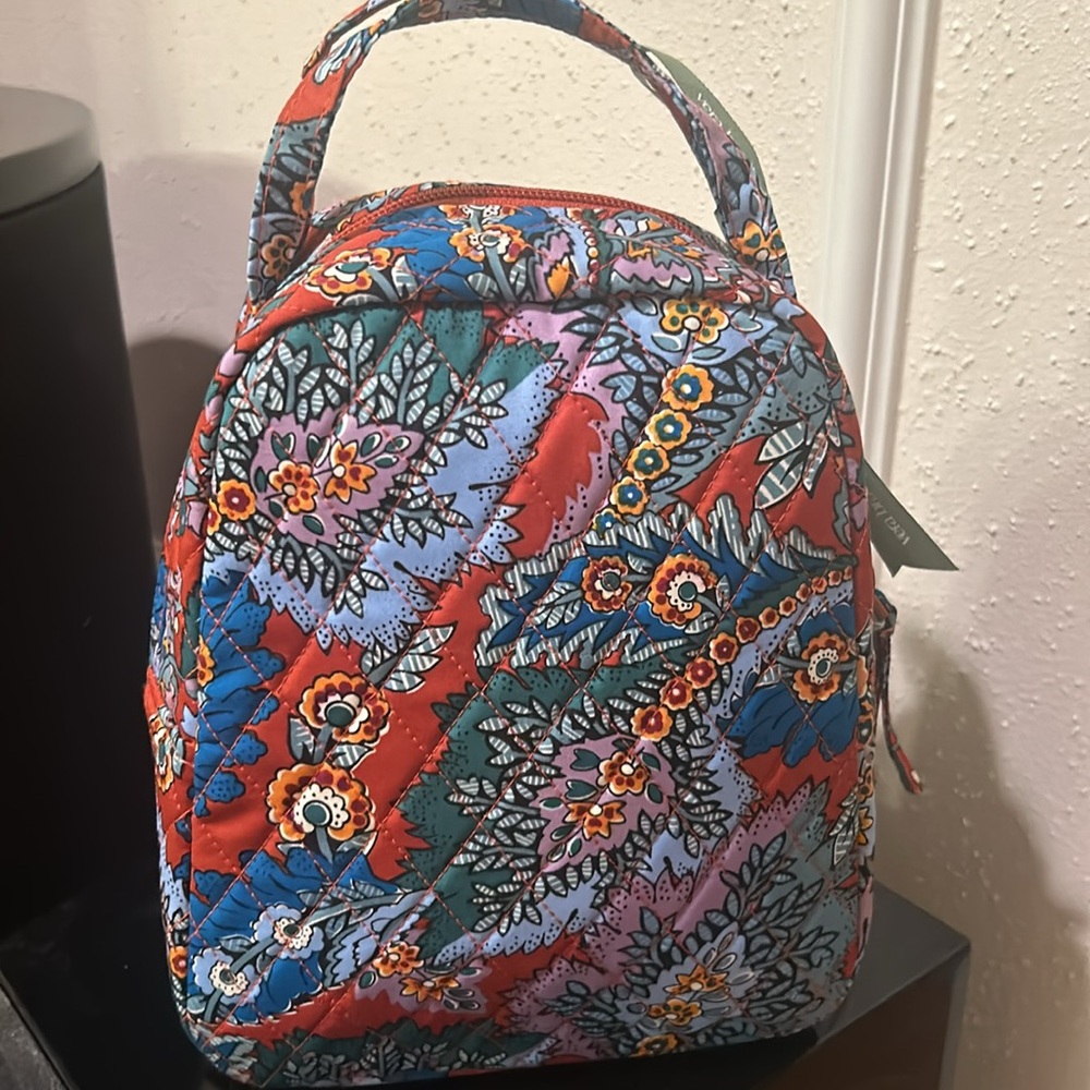 Vera Bradley NWOT Floral Patterned Women's Lunch Box